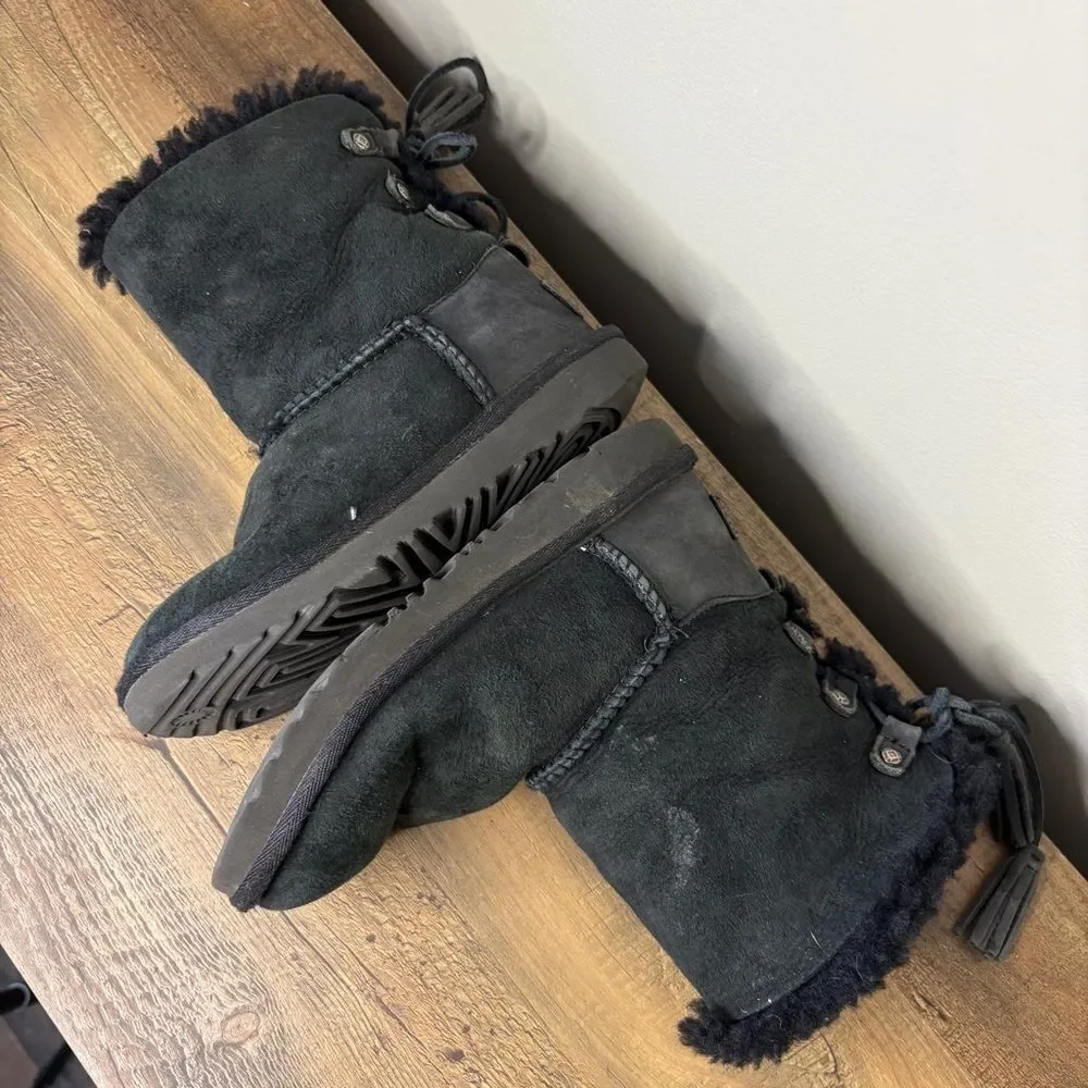 UGG Black Ankle Boots Girls sz 1 preworn